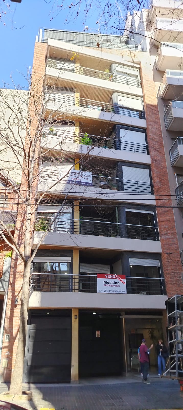 Relevamiento técnico real de la fachada de un edificio en CABA